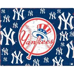  New York Yankees   Pink Cap Logo Blast skin for HTC Desire 