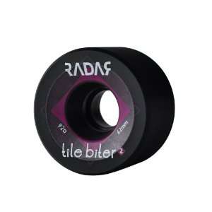   62mm x 37mm Roller Derby Speed Skating Replacement Wheels by Riedell