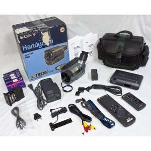  Sony Handycam CCD TR3300 Hi8 Camcorder with EXTRAS Case 