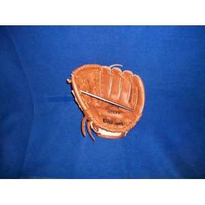  Wilson Youth Baseball Glove 